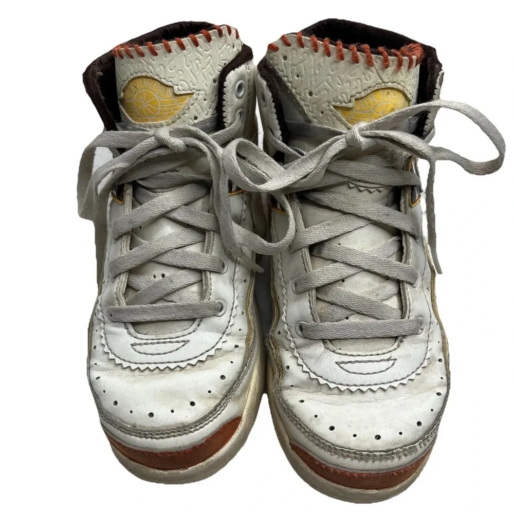 Jordan 2 Retro SP Maison Chateau Rouge Boys 13.5‎ DO5274-180